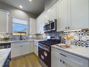 5020 Broom St in Houston, TX - Building Photo - Building Photo