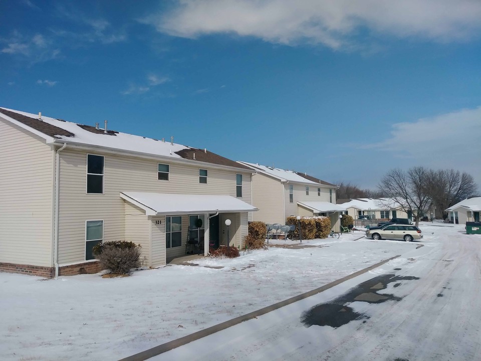 Prairie View Estates in Ogden, KS - Foto de edificio