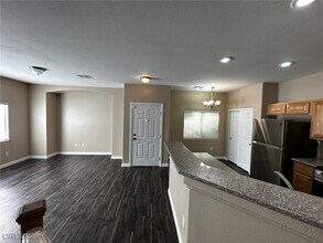9125 Fish Tail Ave in Las Vegas, NV - Building Photo - Building Photo