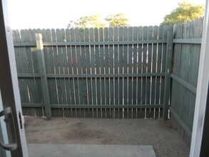 13230 North 21st Pl in Phoenix, AZ - Building Photo - Building Photo