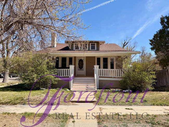 property at 705 S Grant Ave