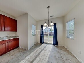 635 Prospector Dr in Greenfield, IN - Building Photo - Building Photo