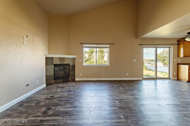 704 Sako Dr in Gillette, WY - Building Photo - Building Photo