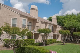 2 Bedroom Plano Apartments For Rent From 400 Tx Waterford On The Meadow Apartments