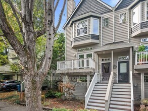 3531 S Kelly Ave in Portland, OR - Building Photo - Building Photo