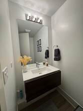 4042 N Pulaski Rd in Chicago, IL - Building Photo - Building Photo