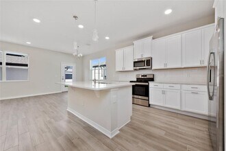 15983 Grafton Wy in Winter Garden, FL - Building Photo - Building Photo