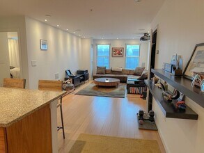 16 Miner St in Boston, MA - Building Photo - Building Photo