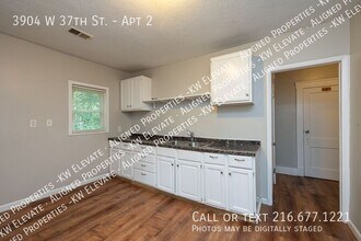 3904 W 37th St in Cleveland, OH - Building Photo - Building Photo