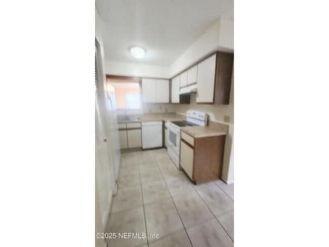 9411 Genna Trace Trail in Jacksonville, FL - Building Photo - Building Photo