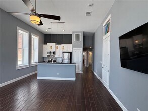 2901 Lee St in Greenville, TX - Foto de edificio - Building Photo