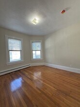 115 Cedar St in Malden, MA - Building Photo - Building Photo