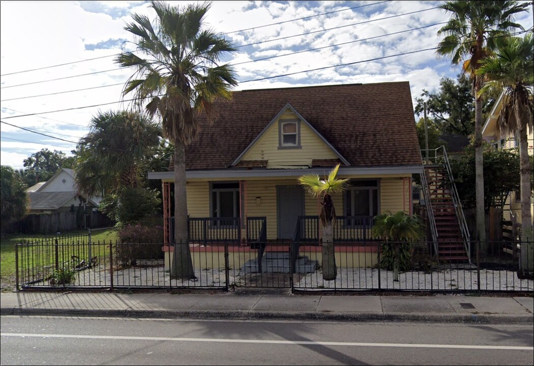 803 E Palm Ave in Tampa, FL - Building Photo