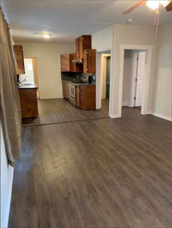 property at 220 Boston Ave