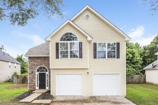 11758 Registry Blvd in Hampton, GA - Building Photo