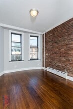 336 E 18th St in New York, NY - Foto de edificio - Building Photo