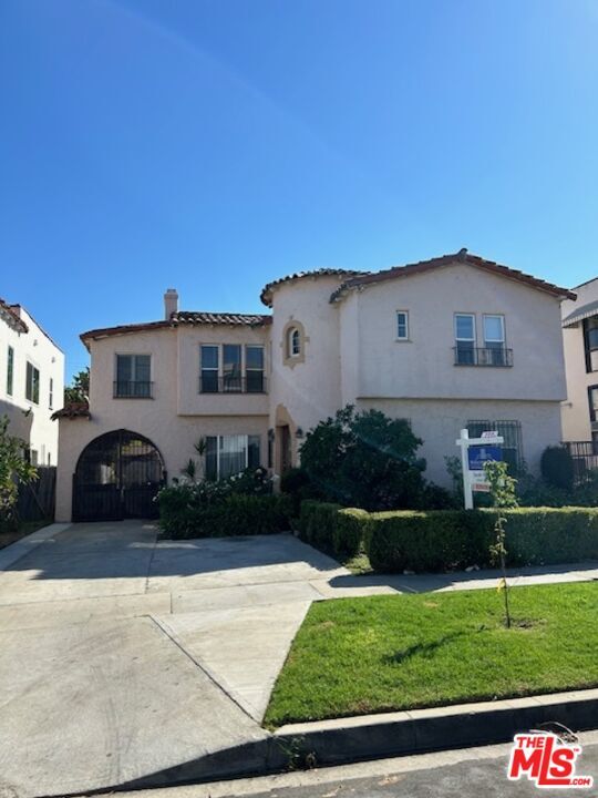 8844 Alcott St in Los Angeles, CA - Foto de edificio - Building Photo