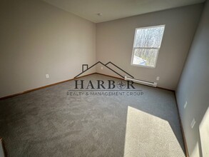 1620-8 1/2 8 1/2 St SE in Rochester, MN - Building Photo - Building Photo