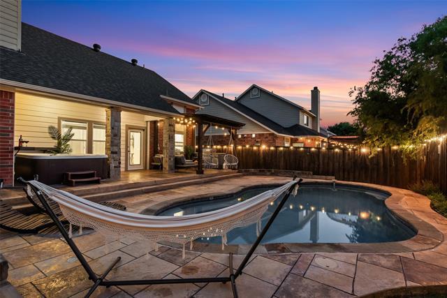 property at 320 Timbercreek Ct