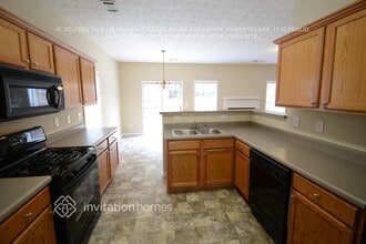 106 Whitfield Way in Woodstock, GA - Building Photo - Building Photo