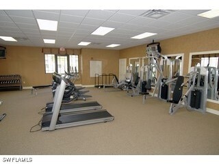 8490 Kingbird Loop in Ft. Myers, FL - Building Photo - Building Photo