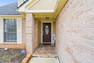 1306 Carriage Dr in Richmond, TX - Building Photo - Building Photo