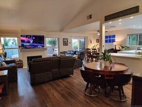 10241 Easthaven Dr in Santee, CA - Building Photo - Building Photo