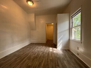 817 W Mt Vernon St in Springfield, MO - Building Photo - Building Photo