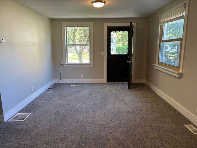 139 Dunkirk St SE in Grand Rapids, MI - Building Photo - Building Photo