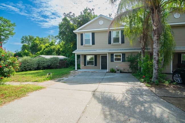 property at 1101 Scheidel Ct