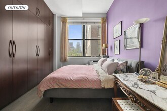 114-116 E 13th St in New York, NY - Building Photo - Building Photo