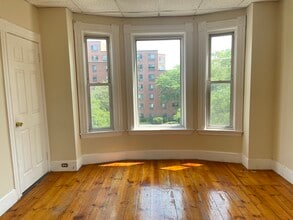359 Water St in Fitchburg, MA - Building Photo - Building Photo