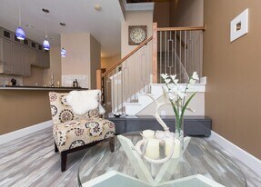 1700 Perez St in Austin, TX - Building Photo