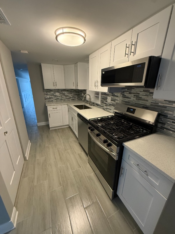 8509 S Brandon Ave in Chicago, IL - Foto de edificio - Building Photo