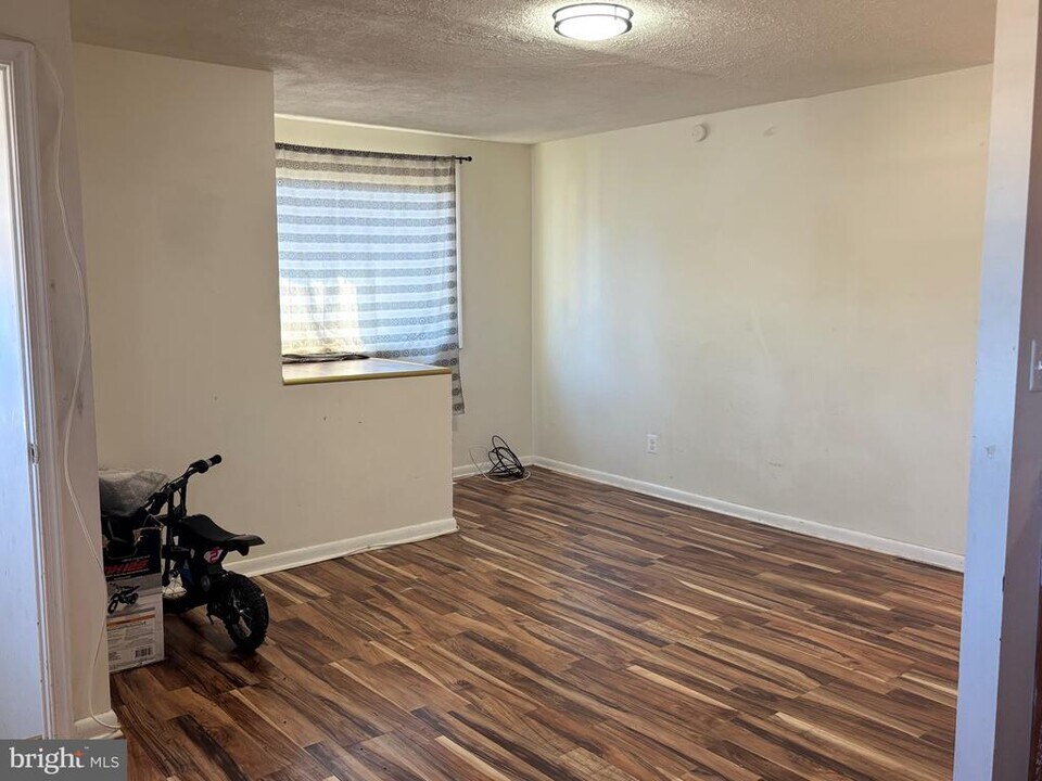 1201 Abel Ave in Capitol Heights, MD - Building Photo