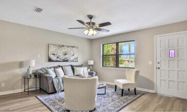 948 Jorick Ct E in Jacksonville, FL - Building Photo - Building Photo