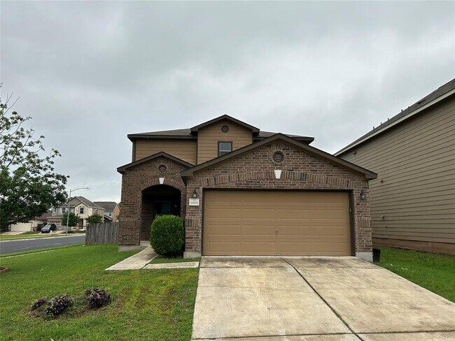 9001 Bird Brook Ln in Austin, TX - Building Photo - Building Photo