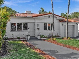 9324 Byron Ave in Surfside, FL - Building Photo