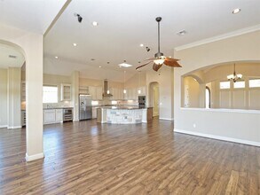 407 Bonaire Ct in Austin, TX - Building Photo - Building Photo