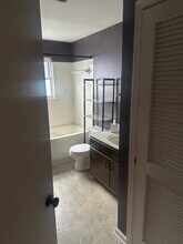 5080 Heathglen Cir in Virginia Beach, VA - Building Photo - Building Photo