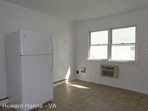 4638 Coronet Ave in Virginia Beach, VA - Building Photo - Building Photo