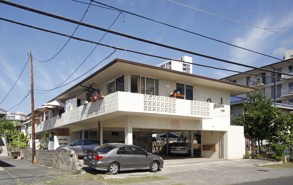 1442 Liholiho St in Honolulu, HI - Building Photo