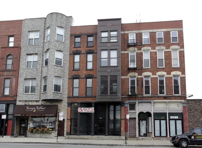 1119 W Grand Ave