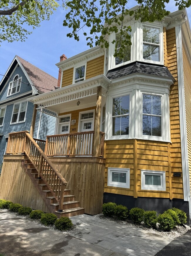 property at 1601 Edward St
