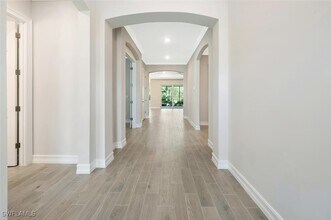 16800 Bay Is Ct in Bonita Springs, FL - Building Photo - Building Photo