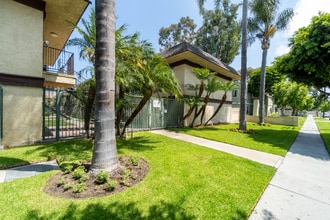 3523 W Savanna St in Anaheim, CA - Building Photo - Building Photo