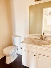 3400 15th St W in Rosamond, CA - Foto de edificio - Building Photo