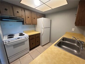 3704 Broadway in Ft. Myers, FL - Building Photo - Building Photo