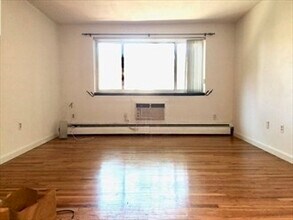 245 Kelton St, Unit 21 in Boston, MA - Building Photo - Building Photo