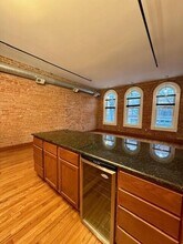 303 S Main St in Ann Arbor, MI - Building Photo - Building Photo